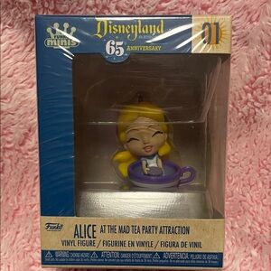 Funko Alice in Purple Teacup Vinyl Figure